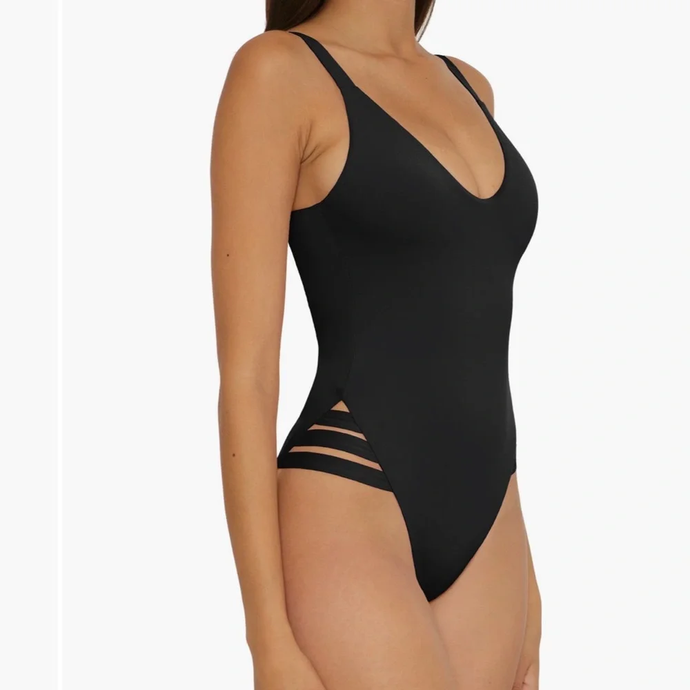 Весса Color Code Leg Inset One-Piece Swimsuit - Picture 2 of 7